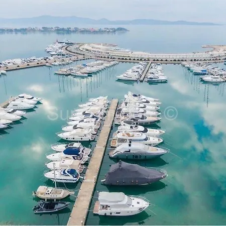 Dalmatia Lägenhet *